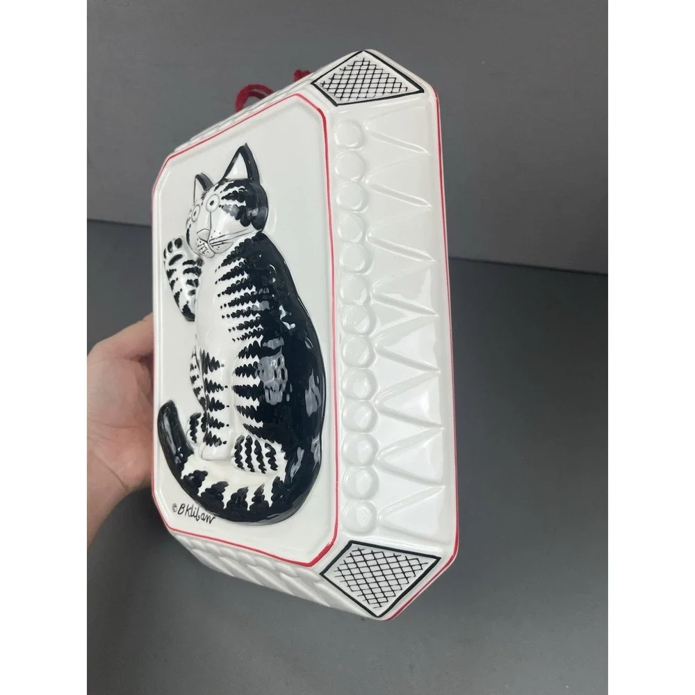 VTG Sigma Taste Setter Bernard B Kliban Cat Wall Hanging Cermaic Mold Art